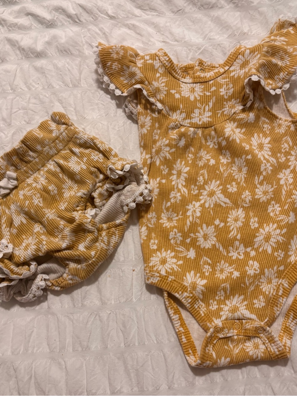 Rachel Zoe Baby Girl Floral Romper & Bloomers Set – 6-9M